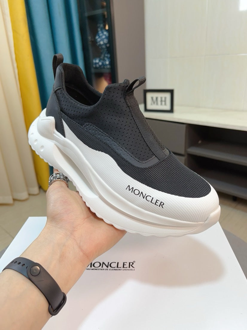 Moncler Calfskin Lace-Up Casual Sneakers