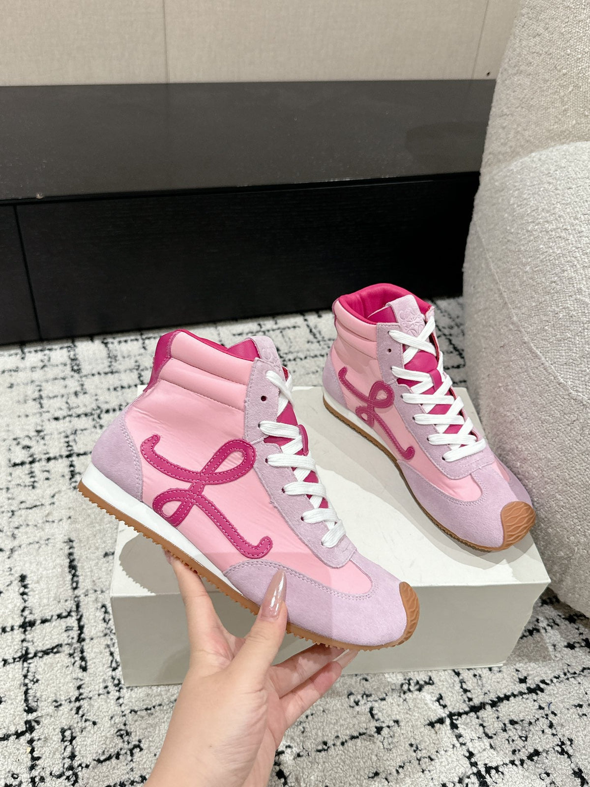 Loewe Flow Runner 2.0 Runway Sneakers – 25SS