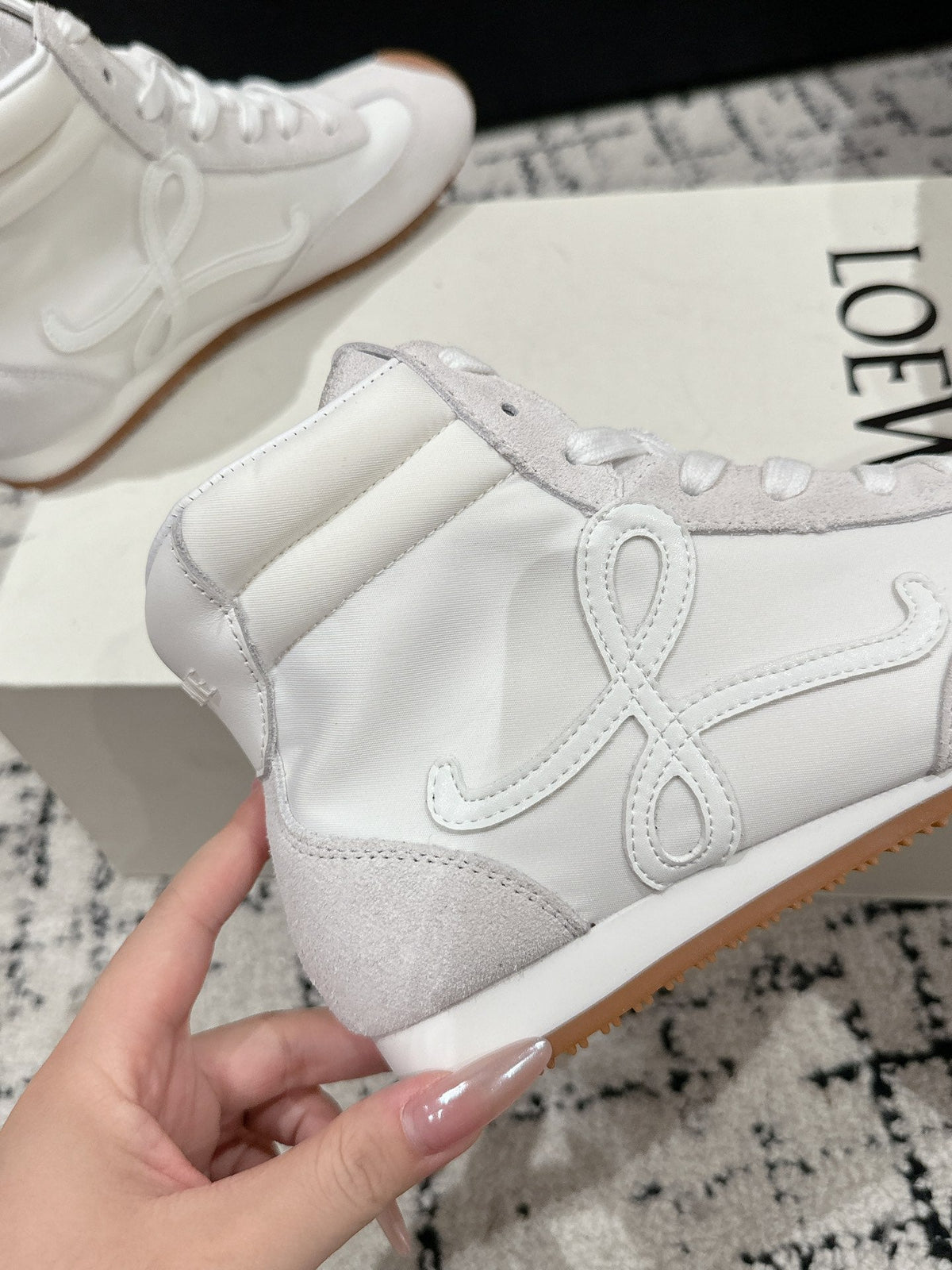 Loewe Flow Runner 2.0 Runway Sneakers – 25SS