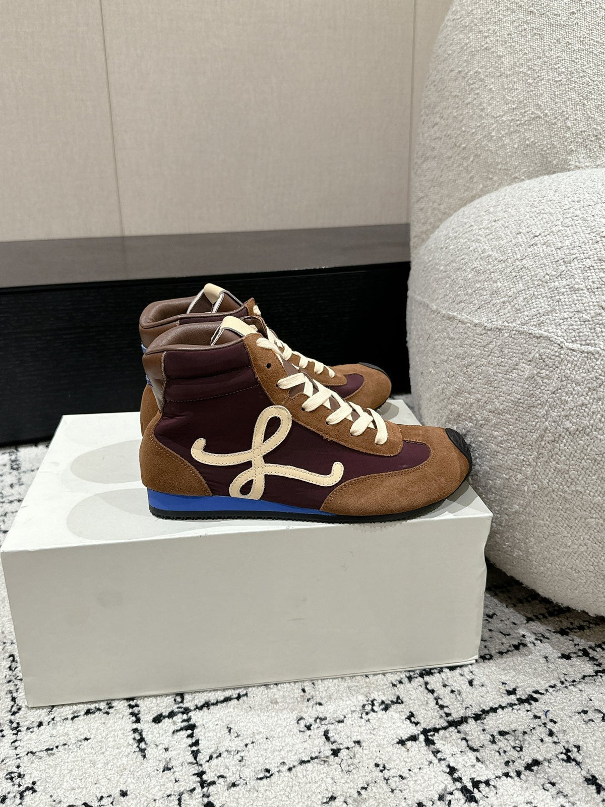 Loewe Flow Runner 2.0 Runway Sneakers – 25SS