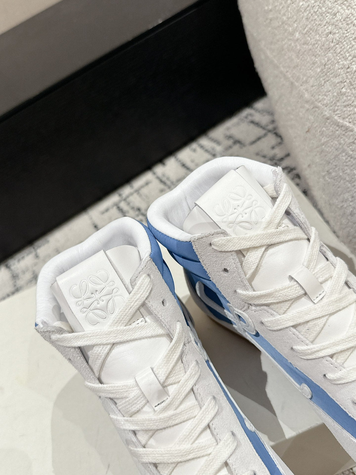 Loewe Flow Runner 2.0 Runway Sneakers – 25SS