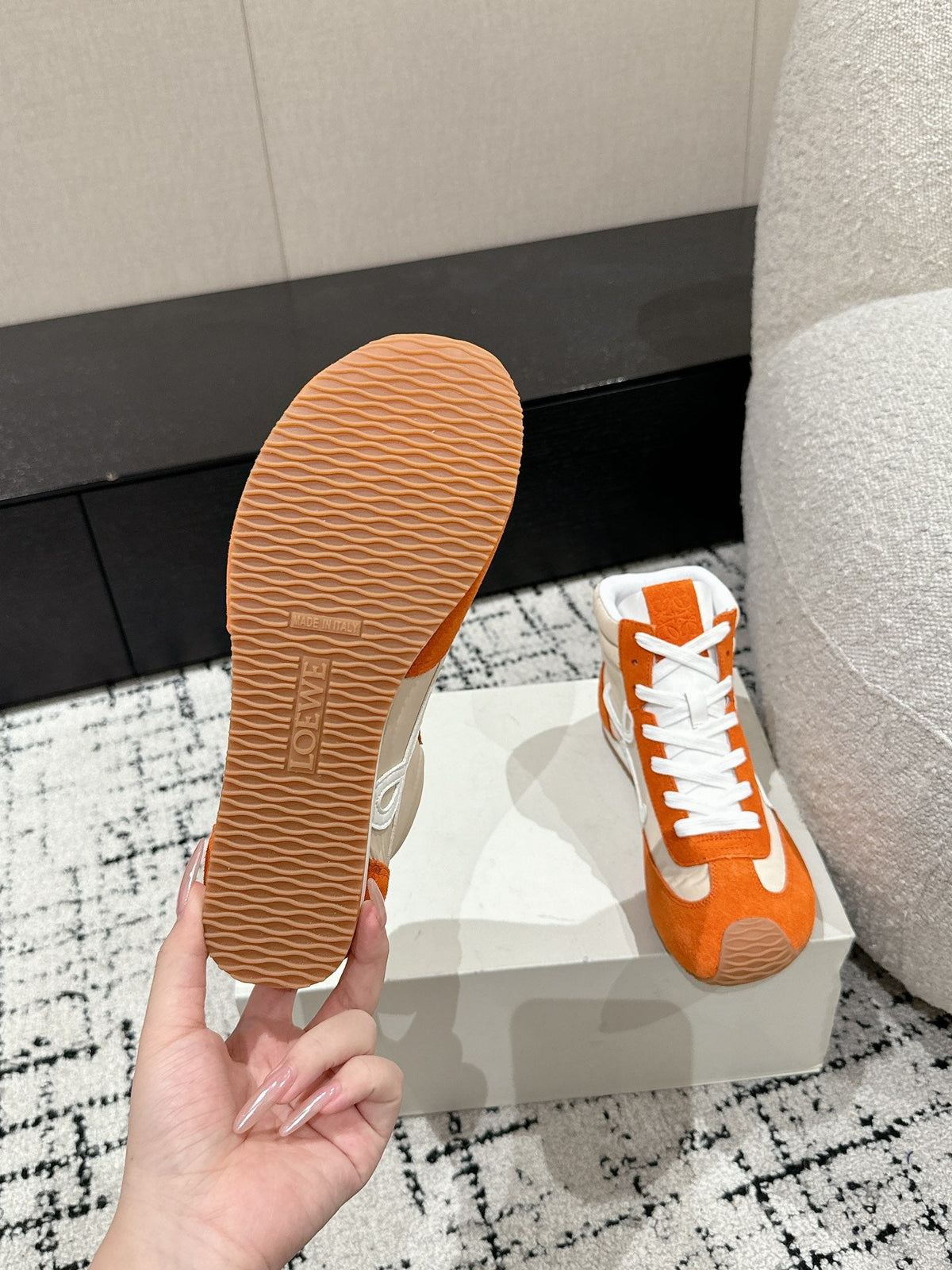 Loewe Flow Runner 2.0 Runway Sneakers – 25SS