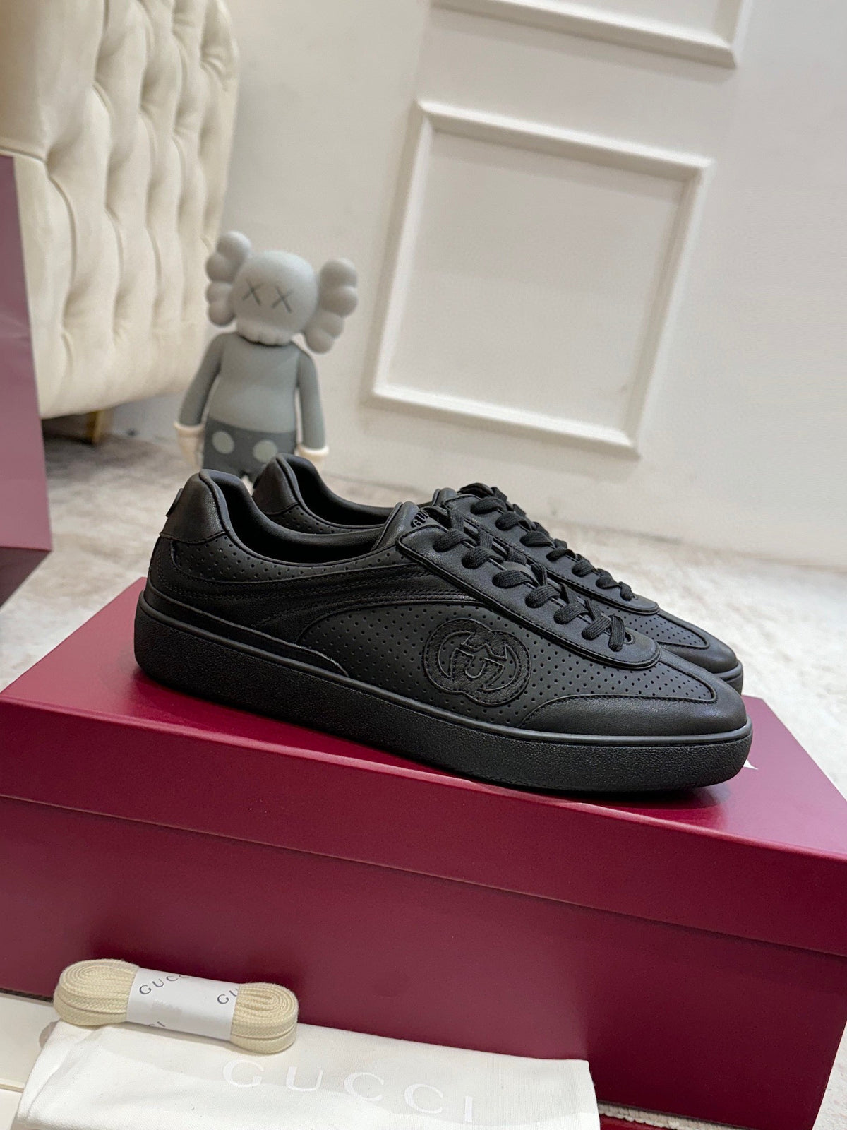 Gucci Retro German Training Sneakers