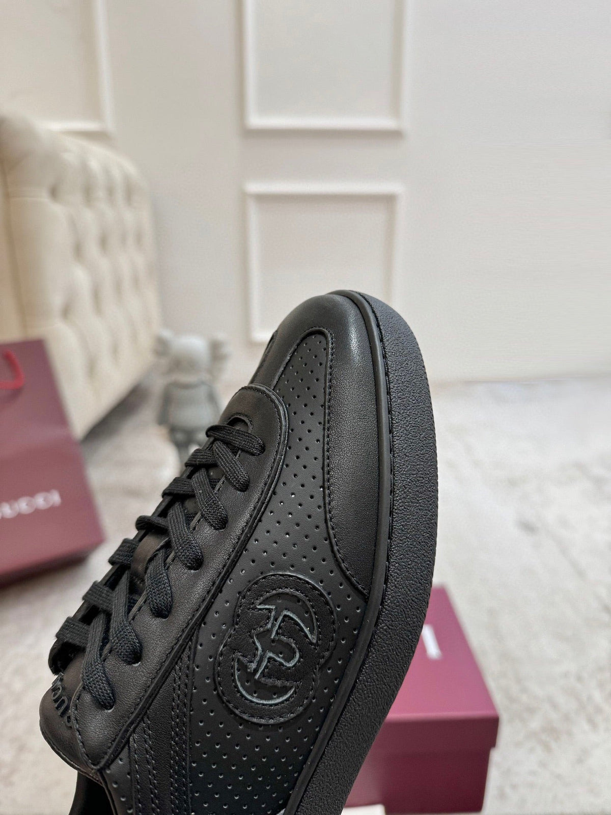 Gucci Retro German Training Sneakers