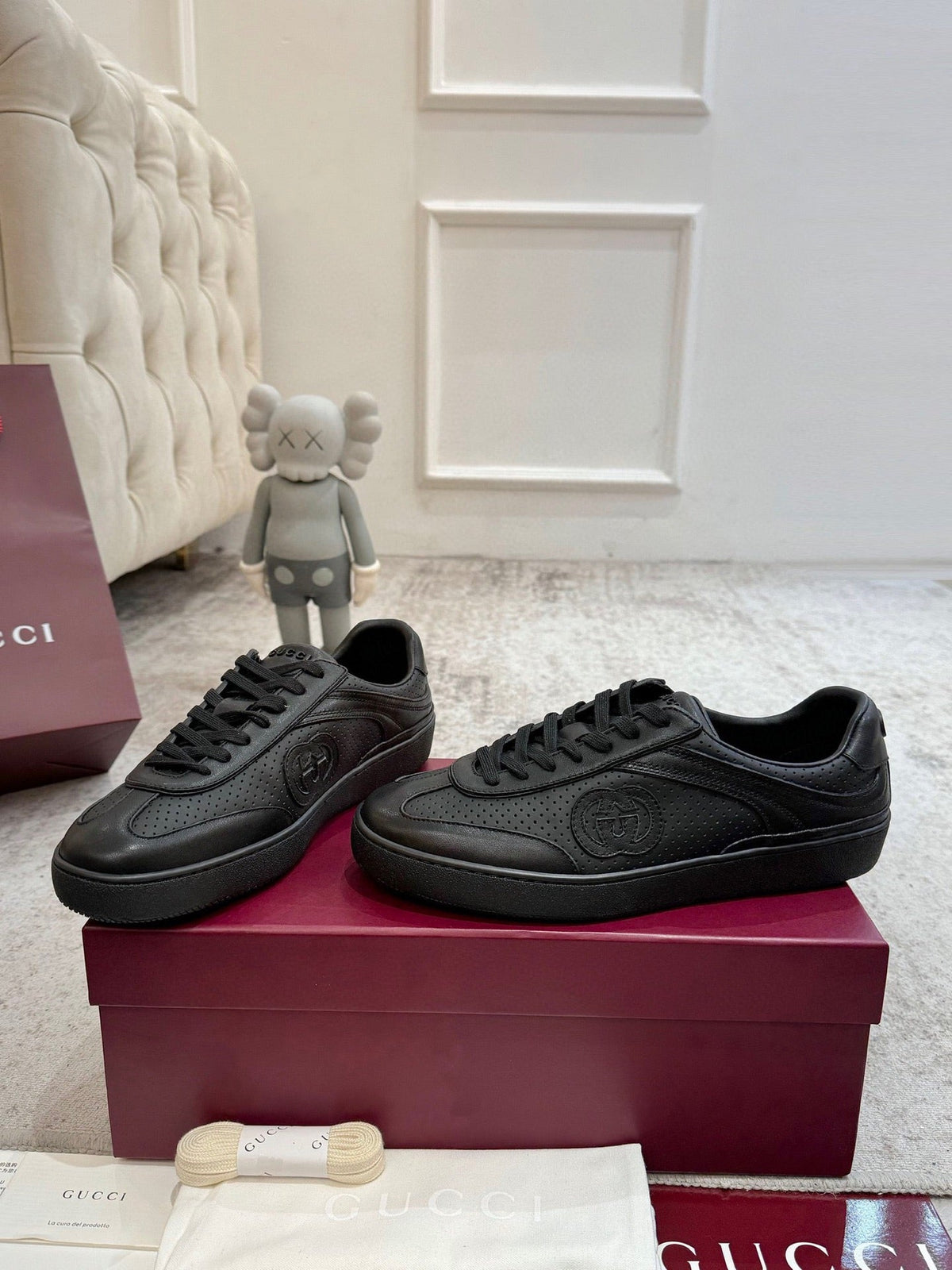 Gucci Retro German Training Sneakers