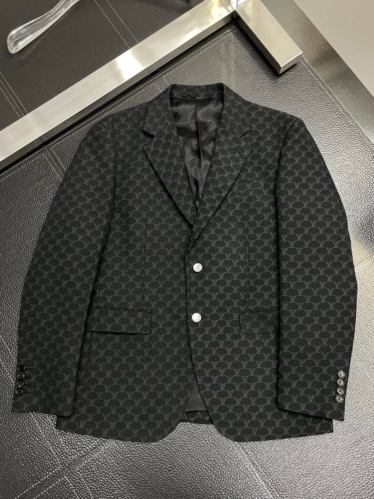 Louis Vuitton Exclusive Casual Blazer