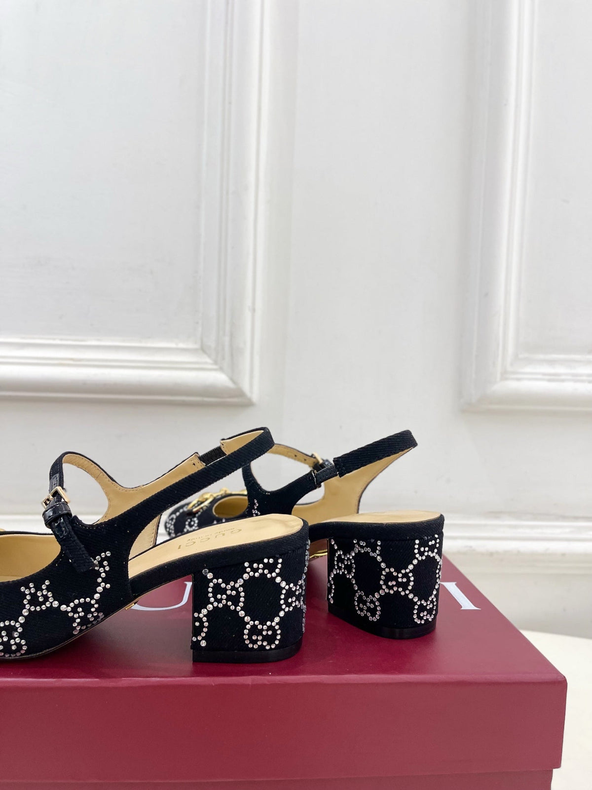 Gucci Classic Horsebit Rhinestone Slingback Sandals – 25SS