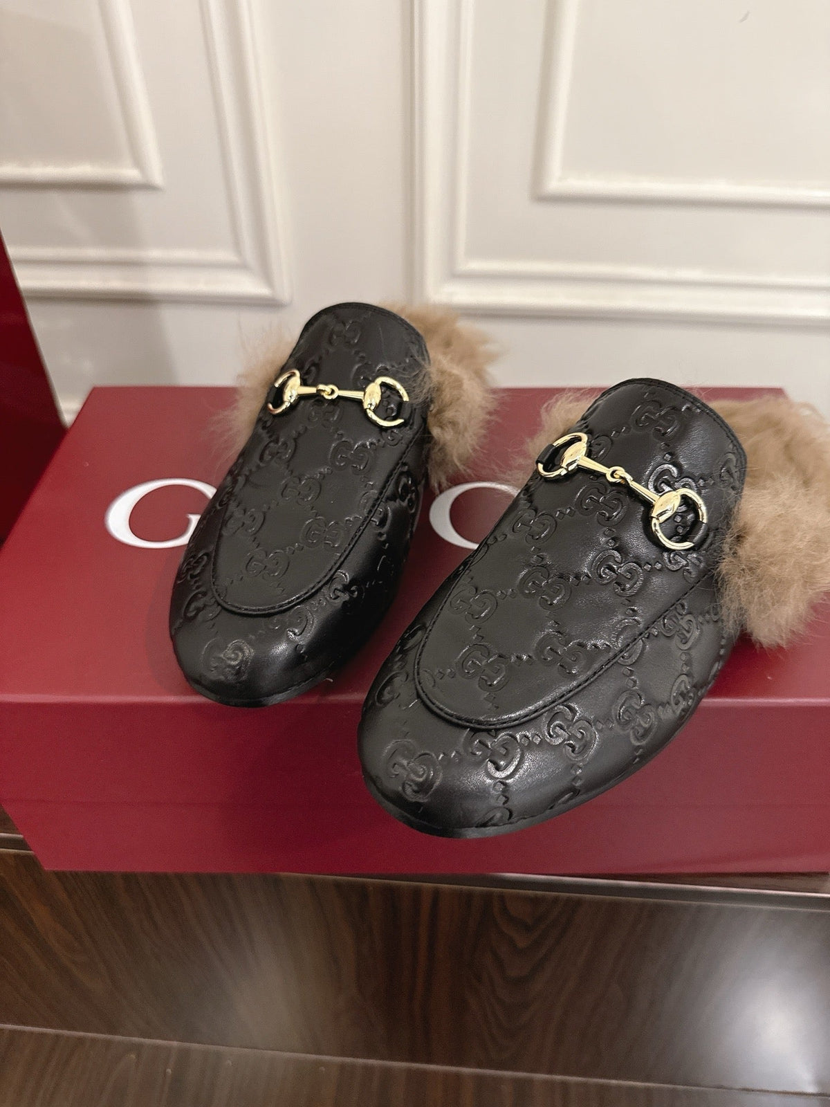 Gucci Tuscan Wool Loafers – Autumn/Winter Must-Have