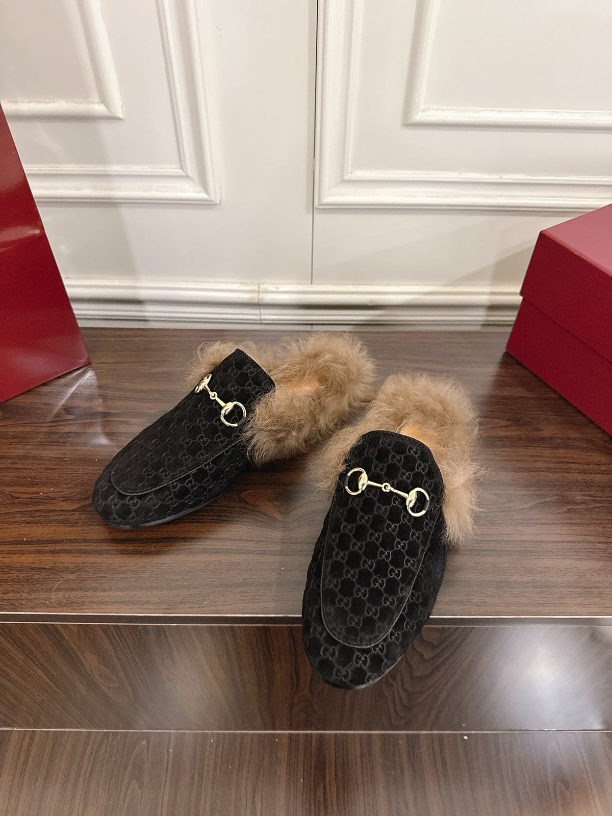 Gucci Tuscan Wool Loafers – Autumn/Winter Must-Have