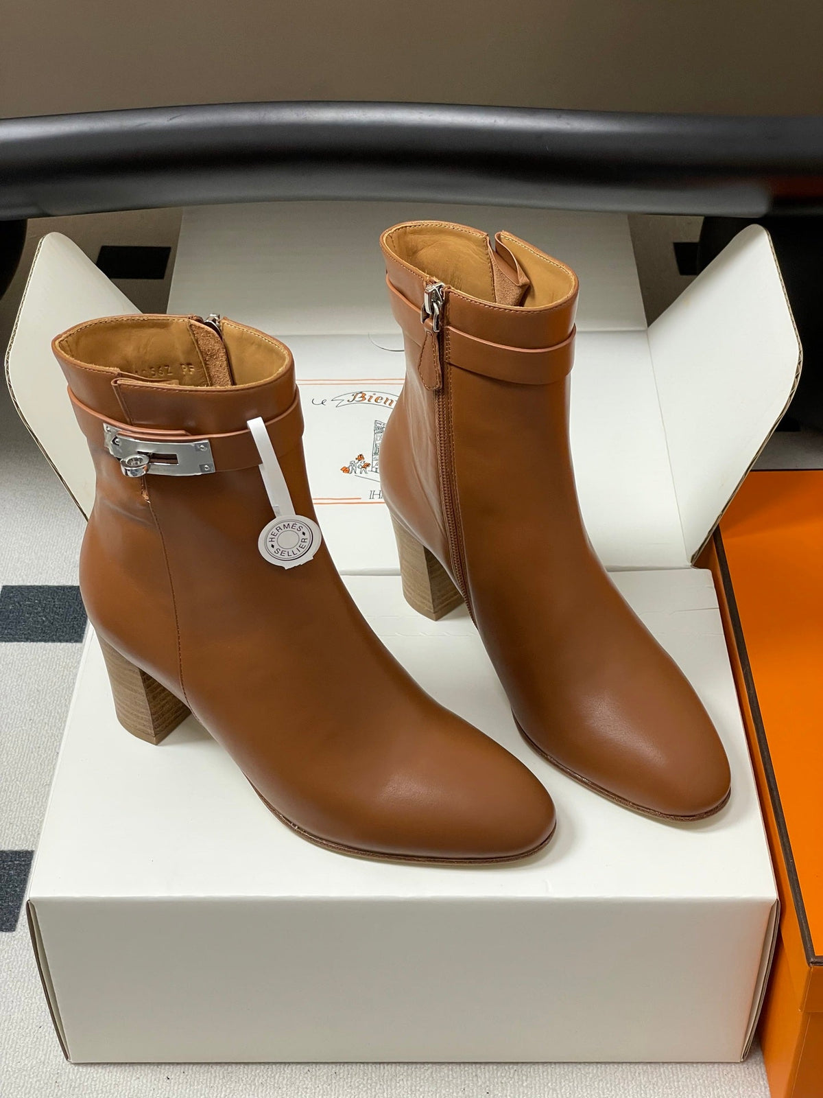 Hermès Saint Germain Kelly Buckle Ankle Boots – 25FW