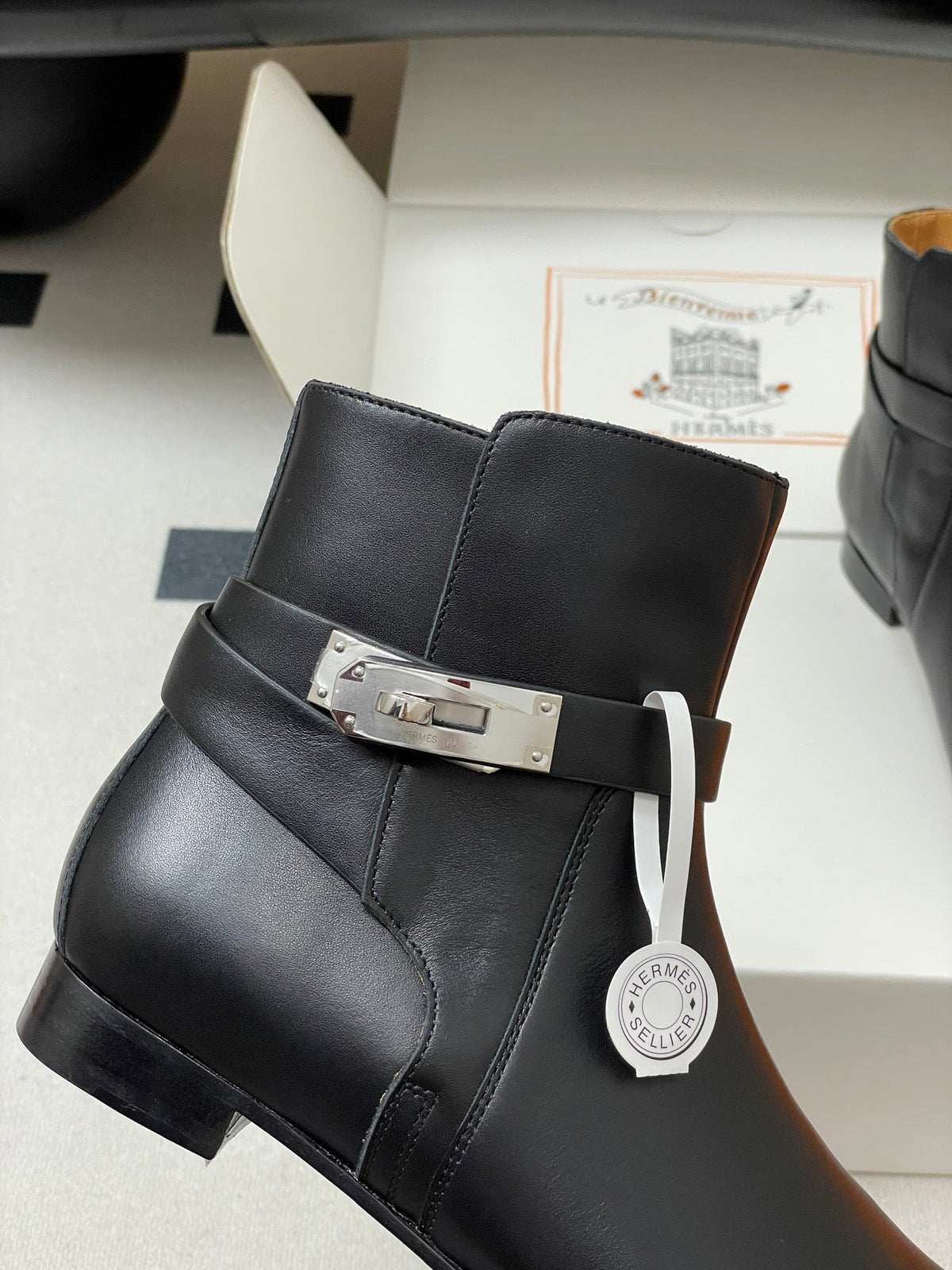 Hermès Neo Kelly Buckle Ankle Boots – 25FW