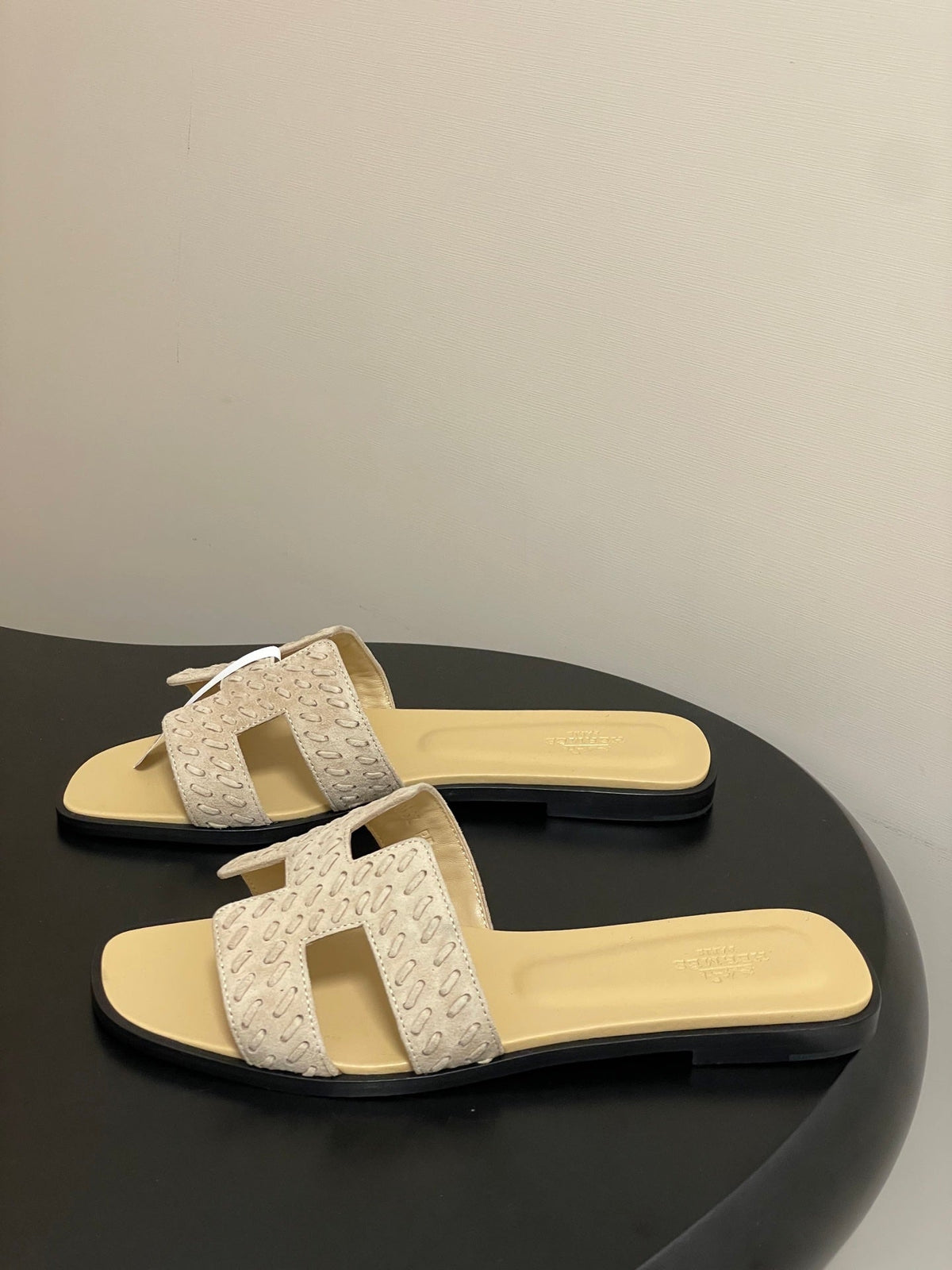 Hermès Oran Woven Suede Sandals – 2025 Collection