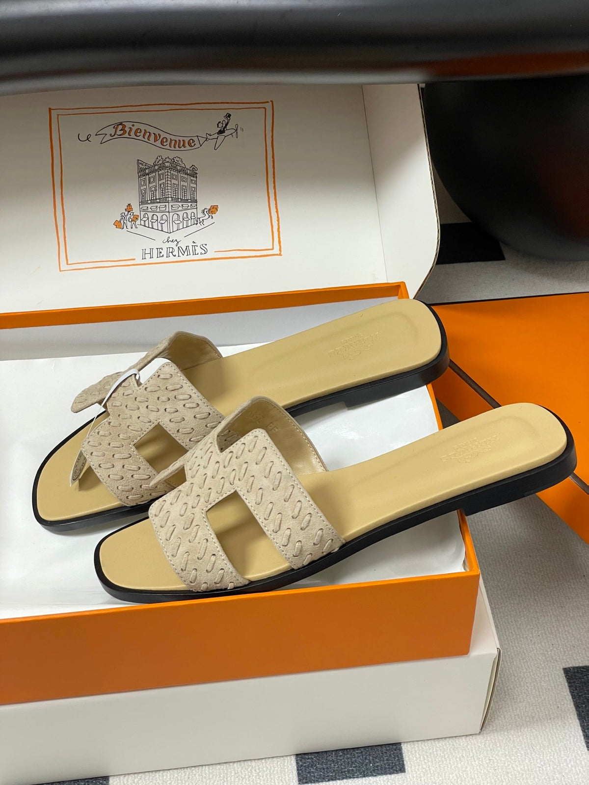 Hermès Oran Woven Suede Sandals – 2025 Collection