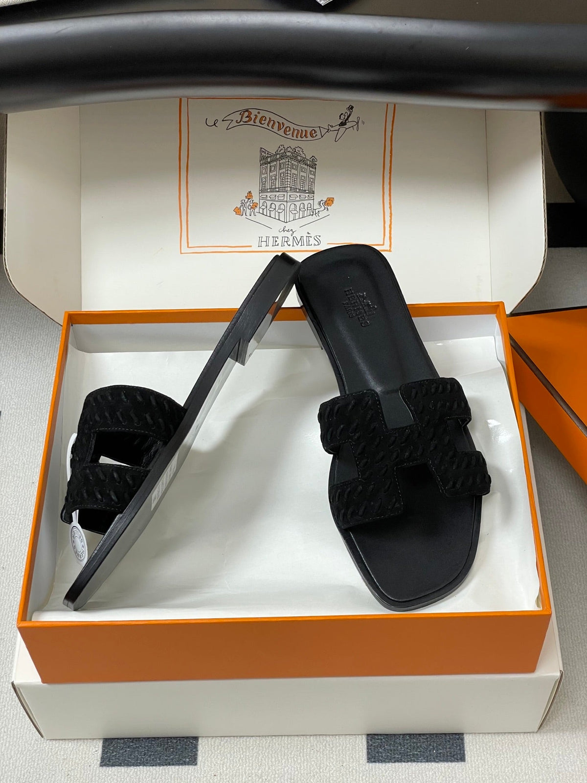 Hermès Oran Woven Suede Sandals – 2025 Collection