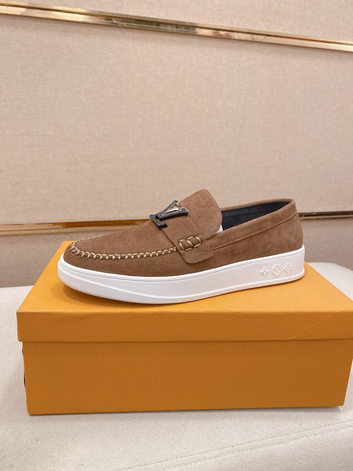 Louis Vuitton New Release Luxury Leather Loafers
