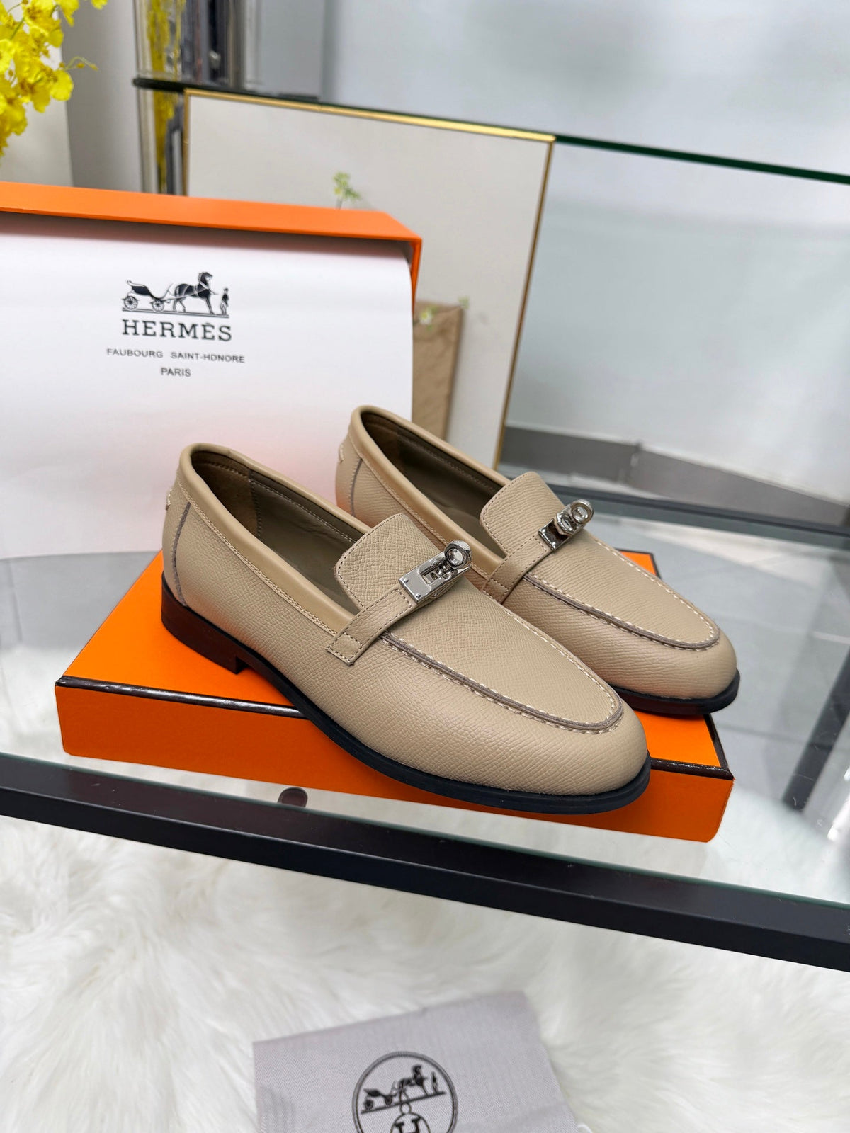Hermès Classic Leather Sole Sandals