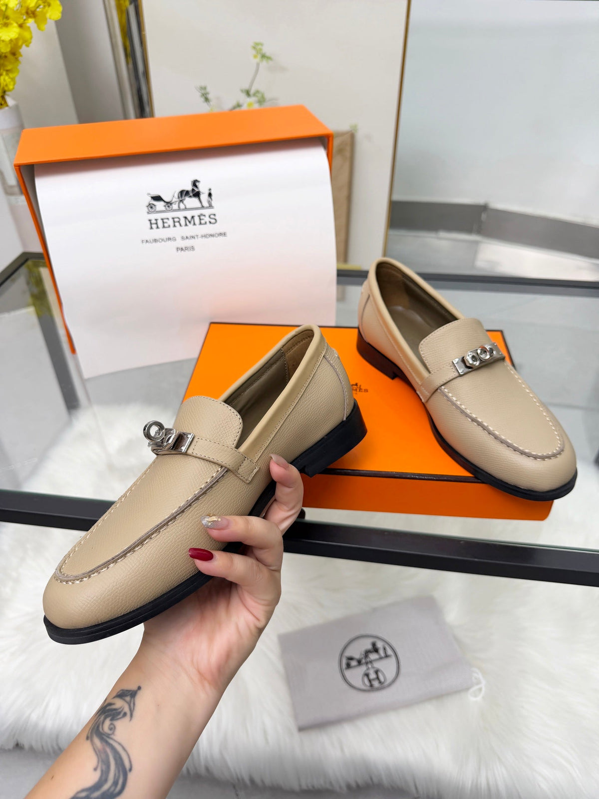 Hermès Classic Leather Sole Sandals