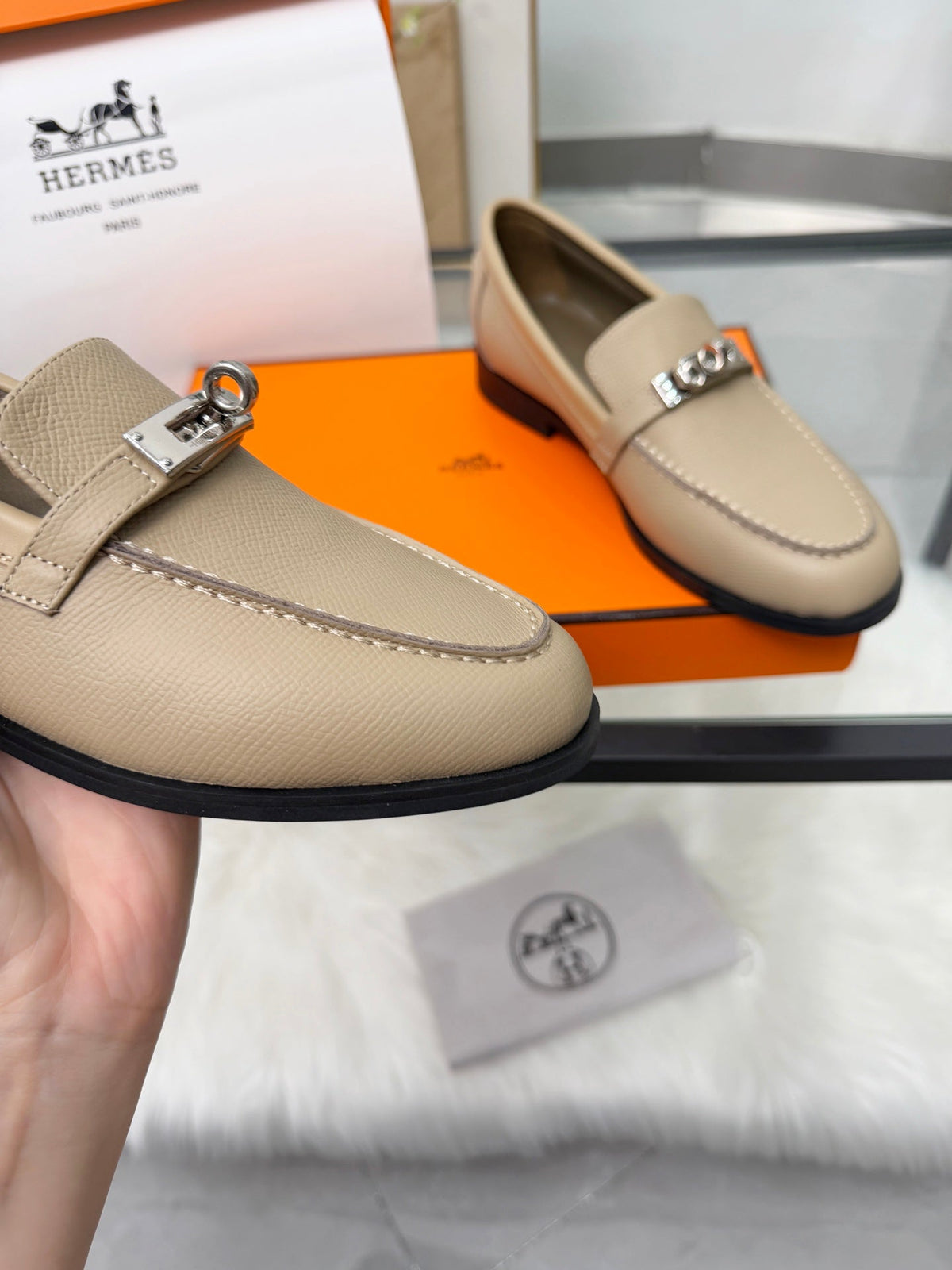 Hermès Classic Leather Sole Sandals