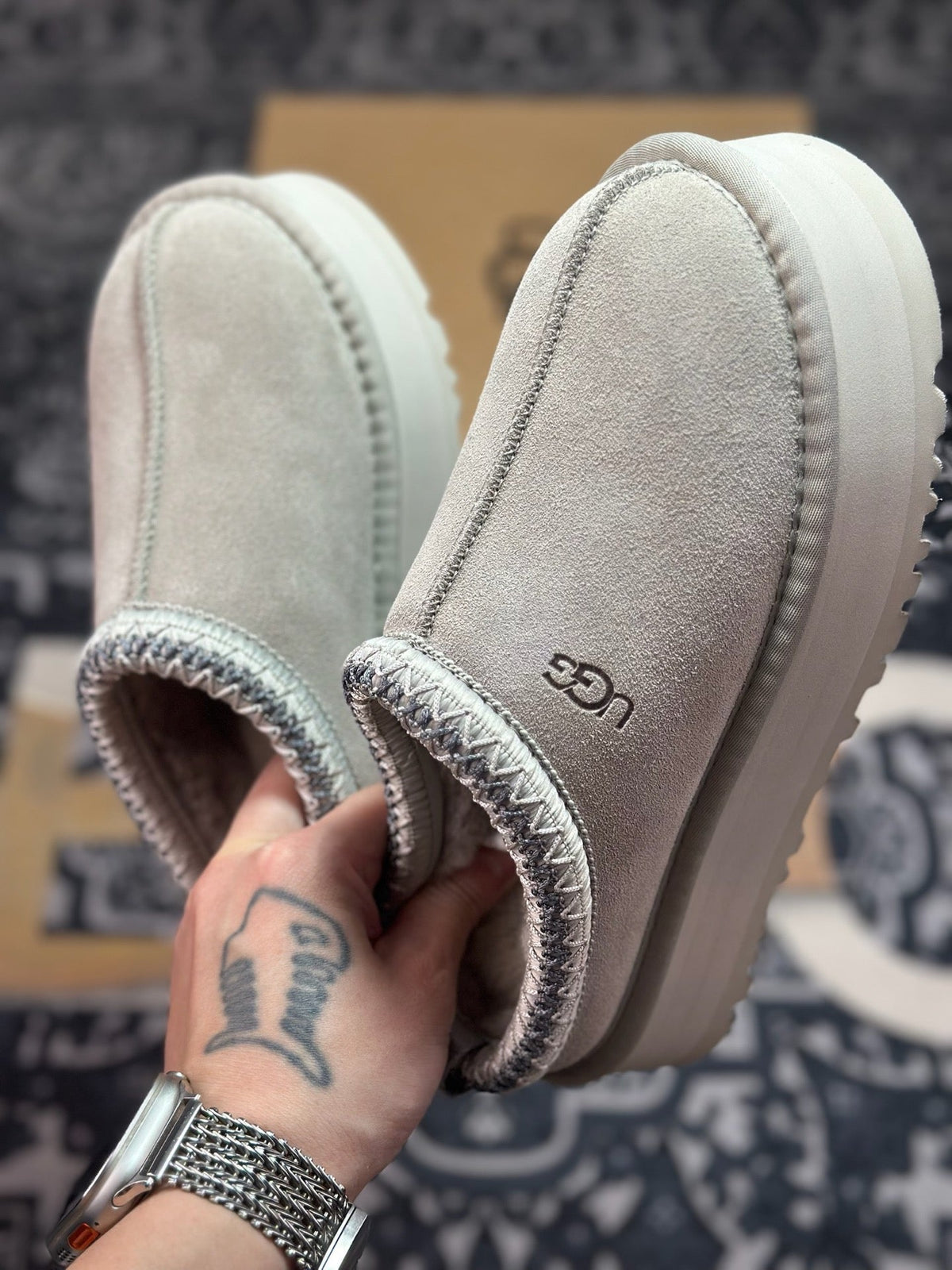 UGG Tazz Platform Snow Boots