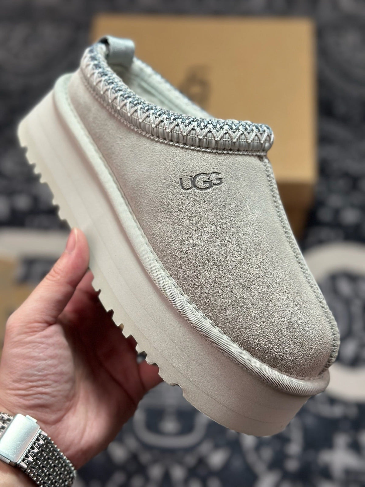 UGG Tazz Platform Snow Boots