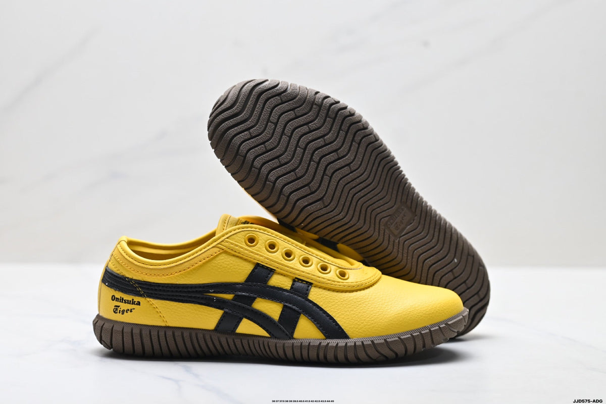 Onitsuka Tiger TSUNAHIKI Slip-On Casual Sneakers