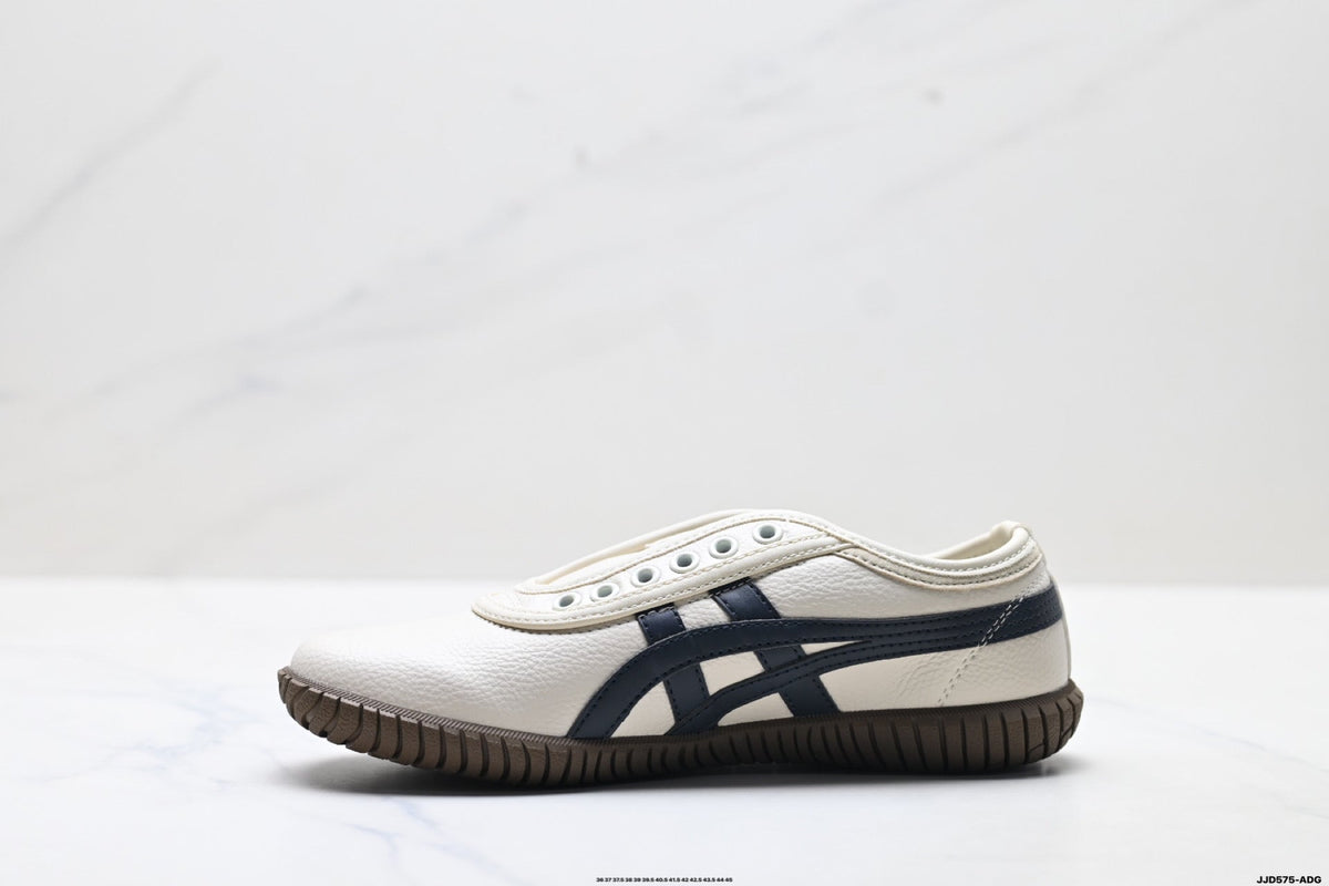 Onitsuka Tiger TSUNAHIKI Slip-On Casual Sneakers
