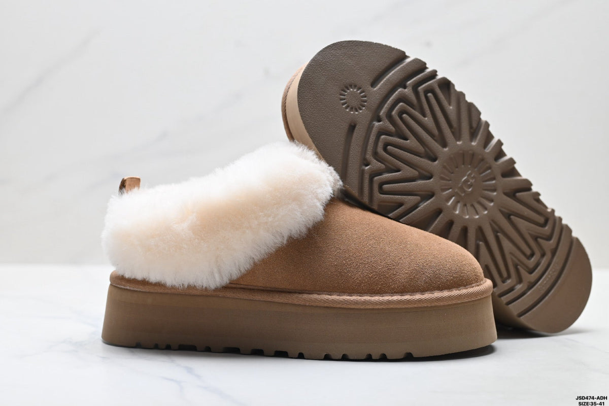 UGG Dakota Slip-On Snow Boots
