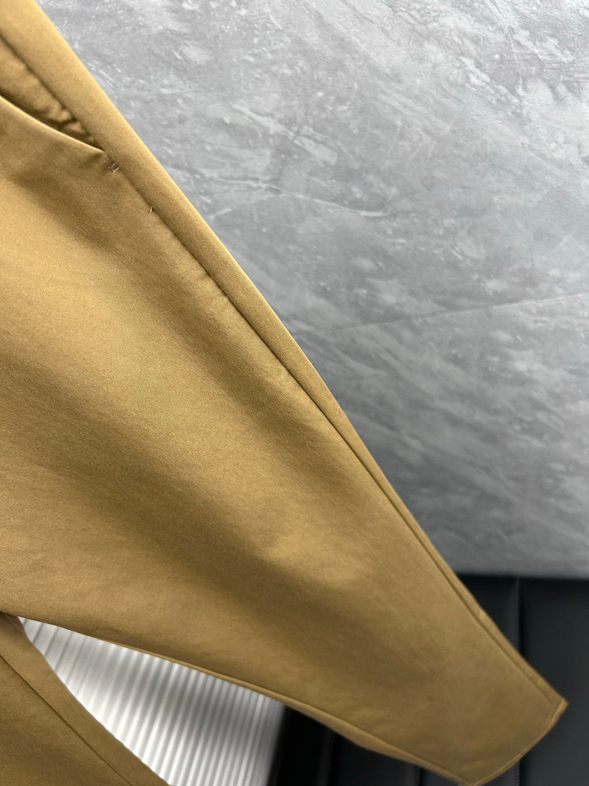 Burberry Tailored Casual Trousers – 2025SS